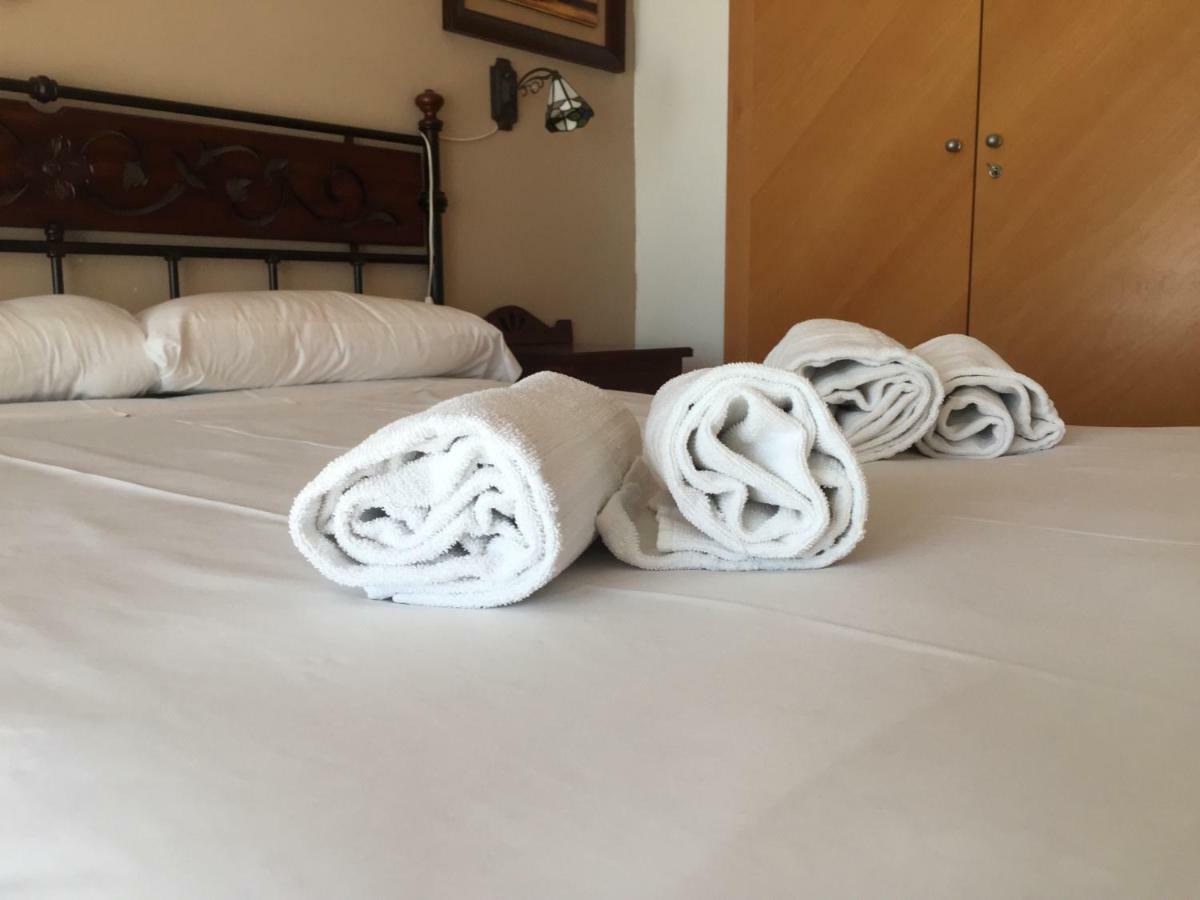 Apartamento En Playa Capellans Apartment *